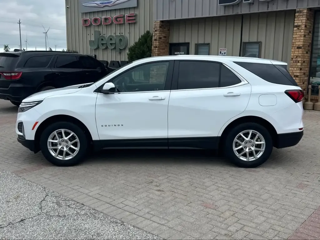 Chevrolet Equinox 2024 photo 2