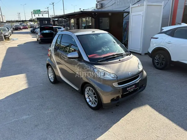 Smart Fortwo 2009 photo 3