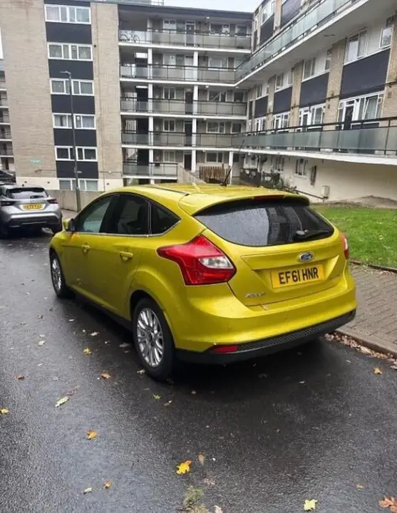Ford Focus 2012 photo 3