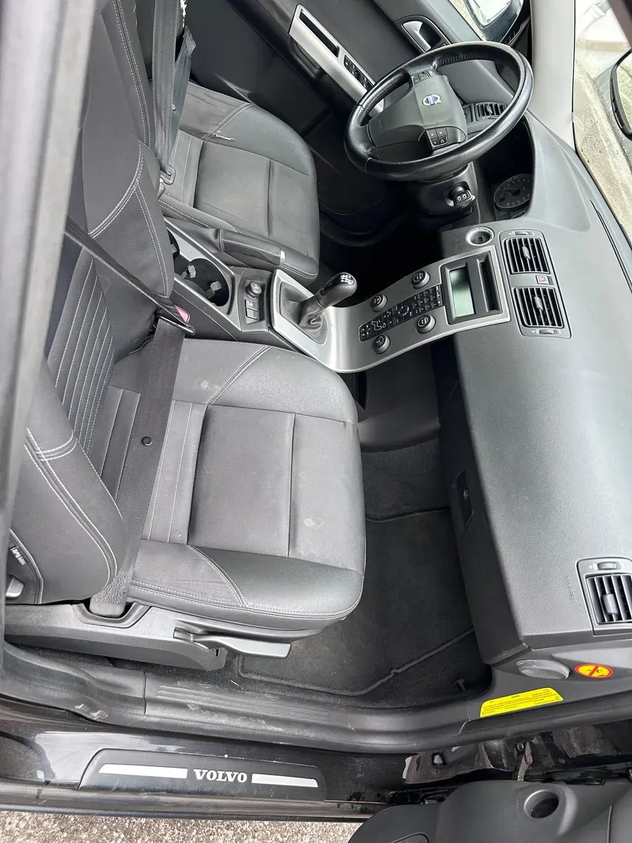 Volvo V50 2004 photo 3