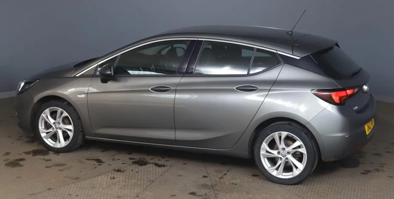 Vauxhall Astra 2021 photo 5