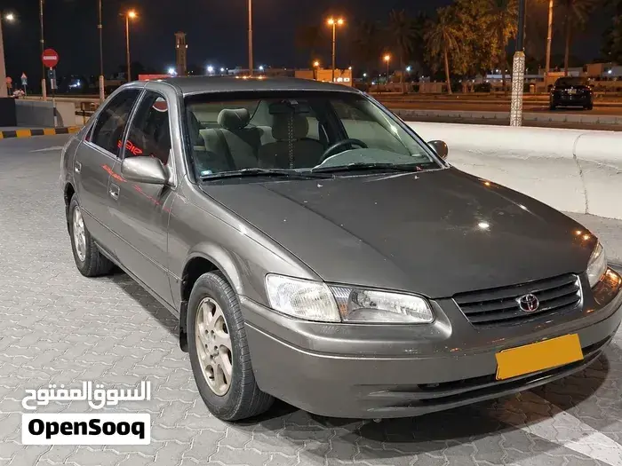 Toyota Camry 1999 photo 2