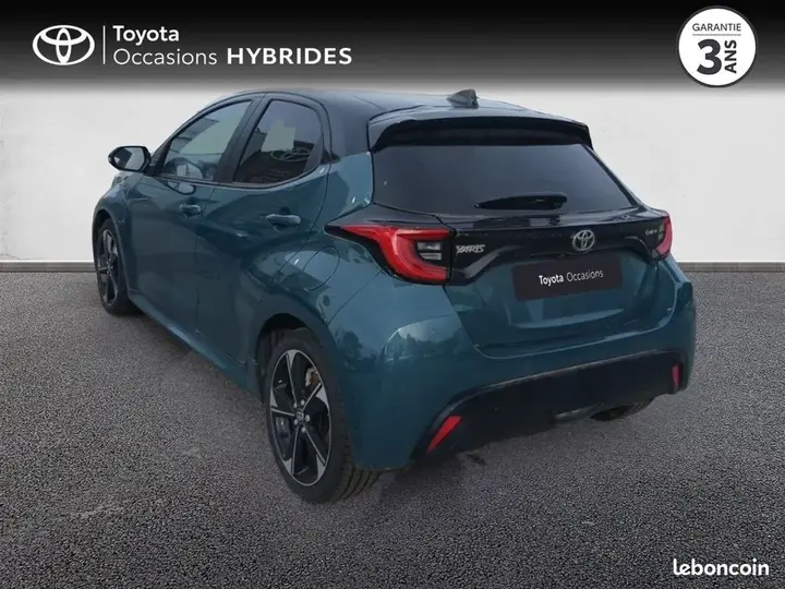 Toyota Yaris 2025 photo 2