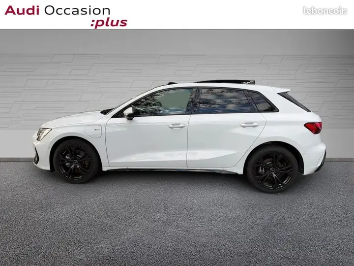 Audi A3 2026 photo 2