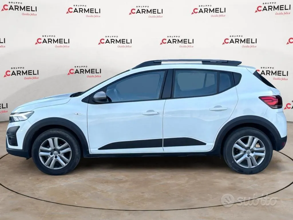 Dacia Sandero Stepway 2023 photo 2