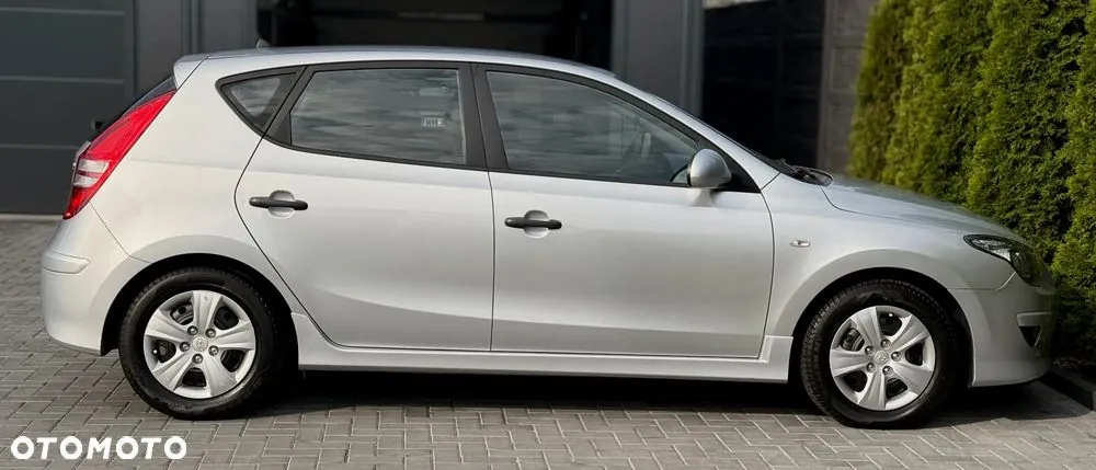 Hyundai I30 2011 photo 4