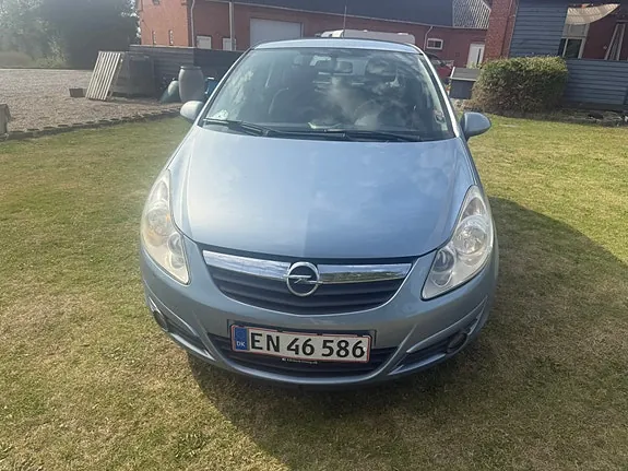 Opel Corsa 2009 photo 2
