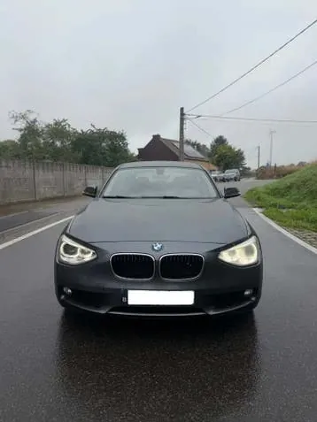 BMW 1 Series 2012 photo 2
