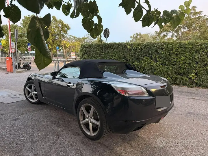 Opel Gt 2009 photo 3