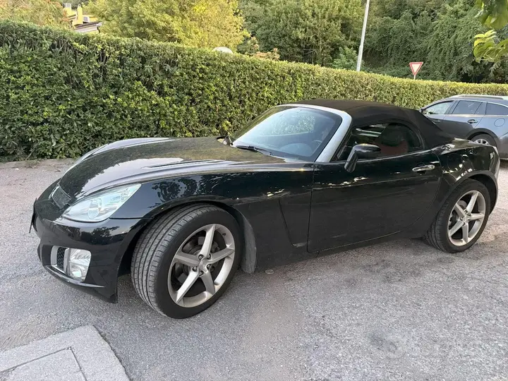 Opel Gt 2009 photo 2