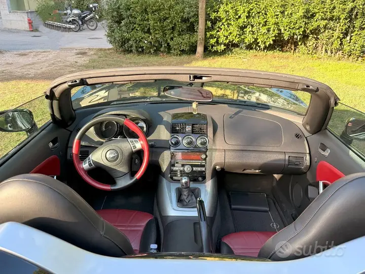Opel Gt 2009 photo 5