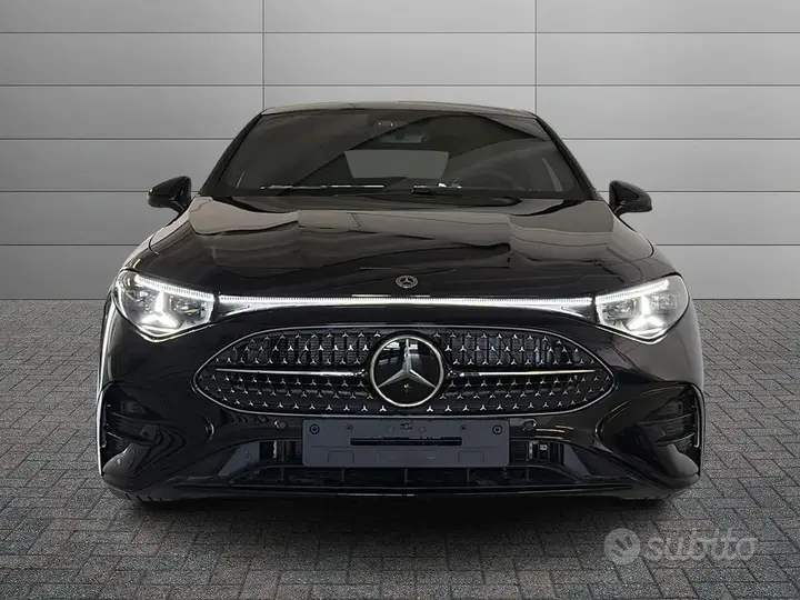 Mercedes-Benz Cla 200 photo 3