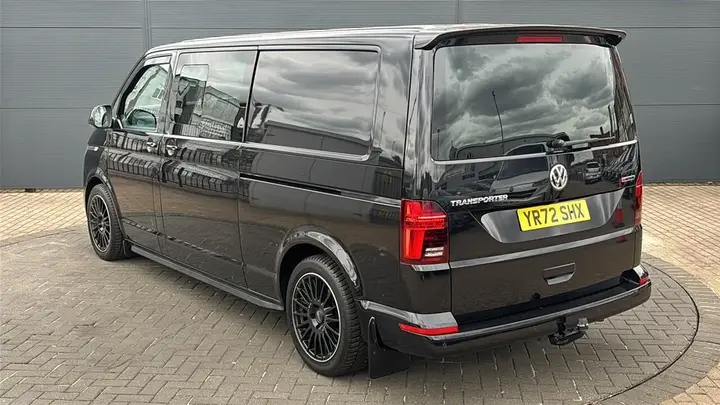 Volkswagen Transporter 2022 photo 3