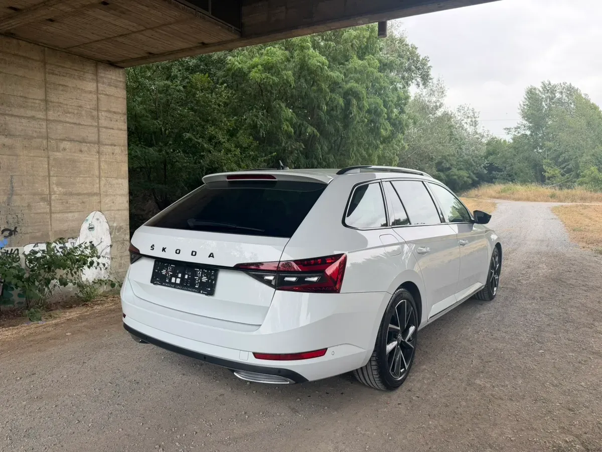Skoda Superb 2021 photo 3