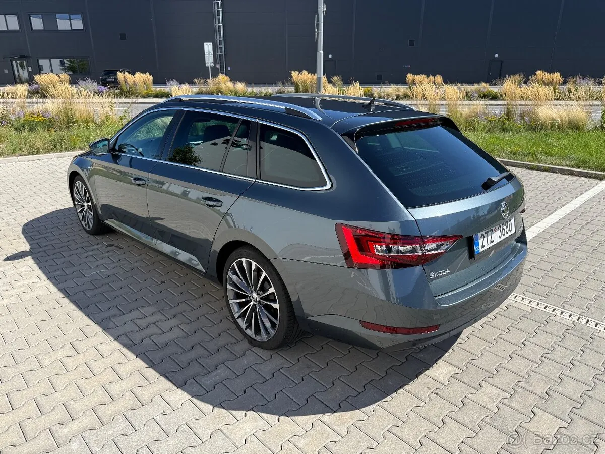 Skoda Superb 2016 photo 5