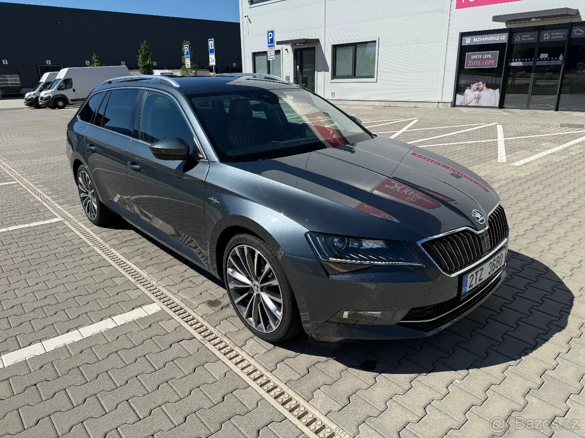 Skoda Superb 2016 photo 2