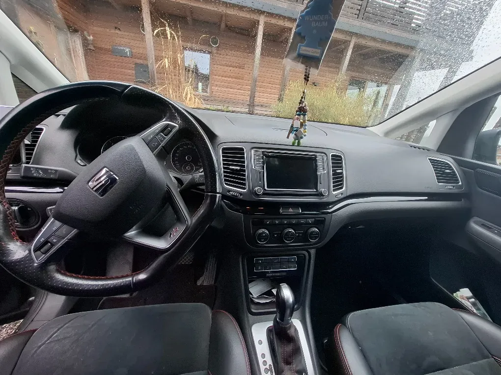 Seat Alhambra 2018 photo 3