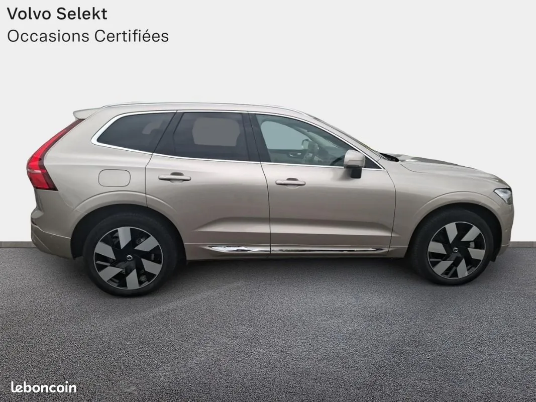 Volvo Xc60 2023 photo 4