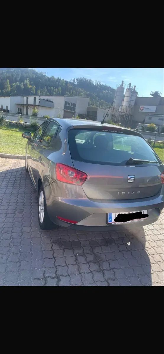Seat Ibiza 2017 photo 3