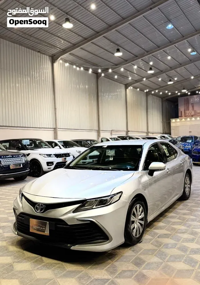 Toyota Camry 2019 photo 2