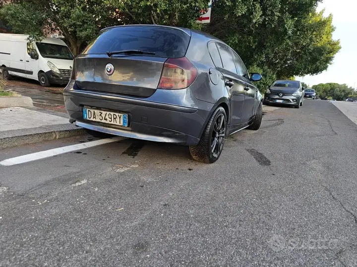 BMW 1 Series 2006 photo 2