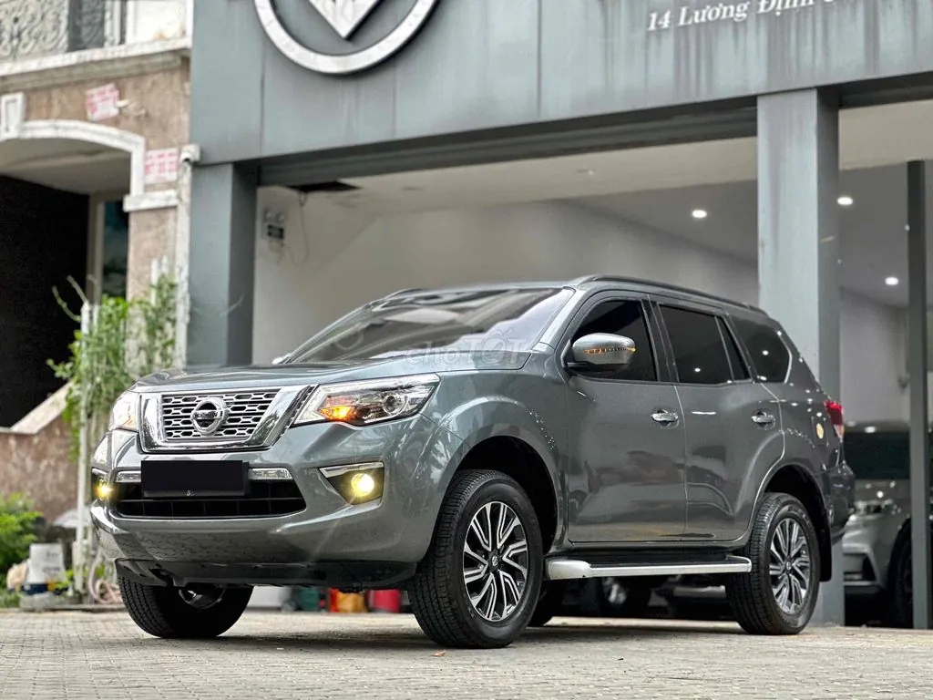 Nissan Terra