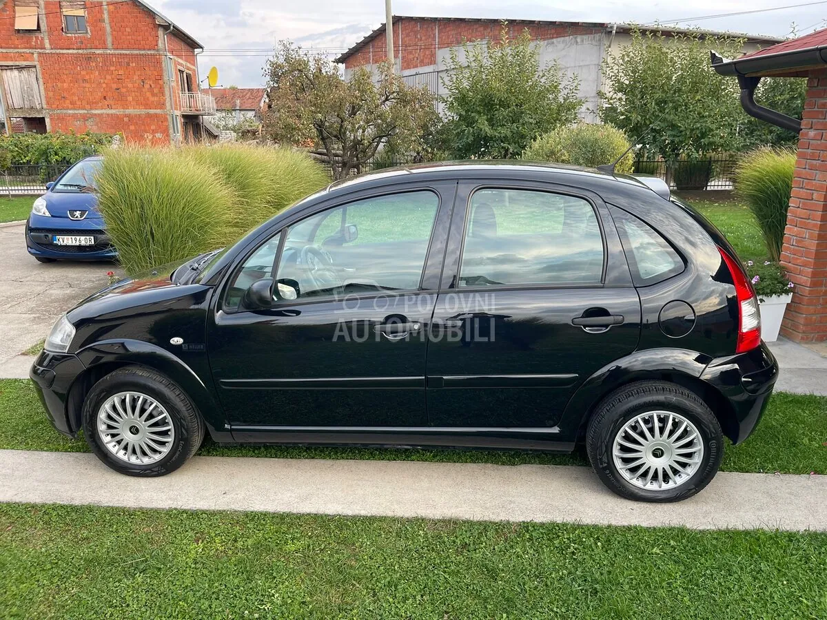 Citroen C3 2008 photo 4