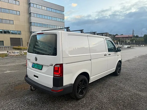 Volkswagen Transporter 2017 photo 3