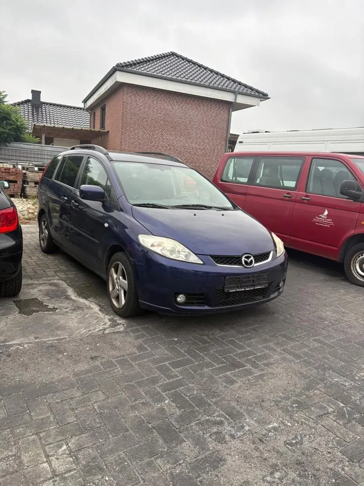 Mazda 5