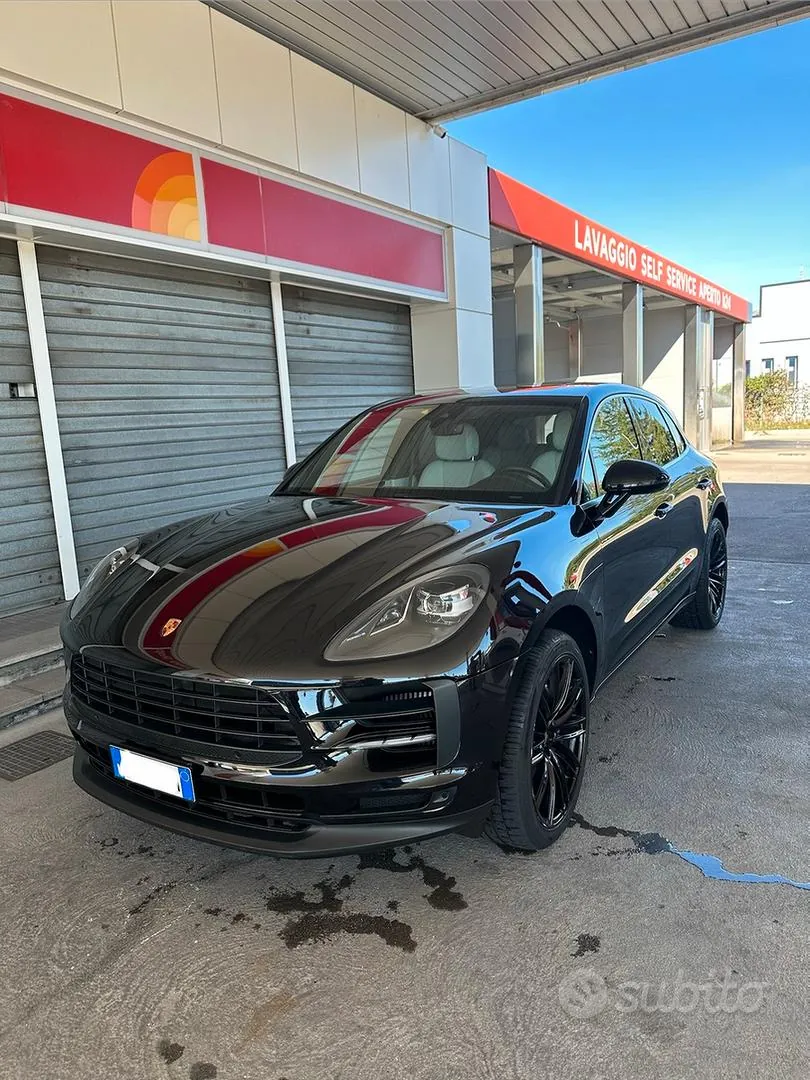 Porsche Macan S