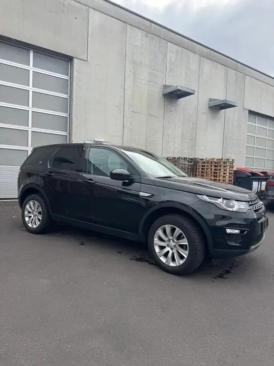 Land Rover Discovery Sport 2016 photo 3