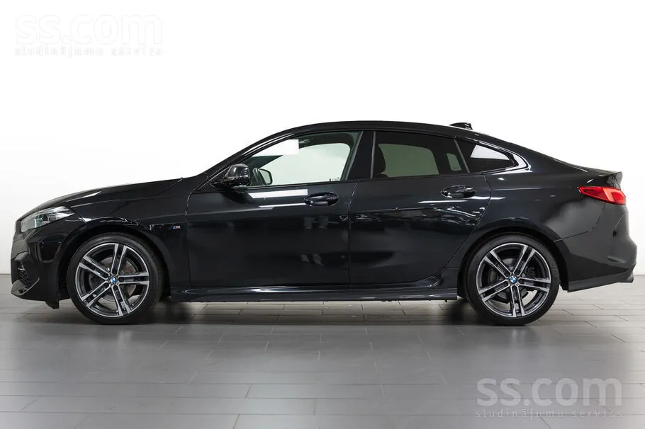 BMW 218I 2020 photo 2