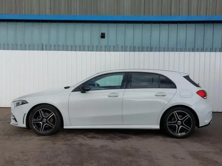 Mercedes-Benz A-Class 2022 photo 4