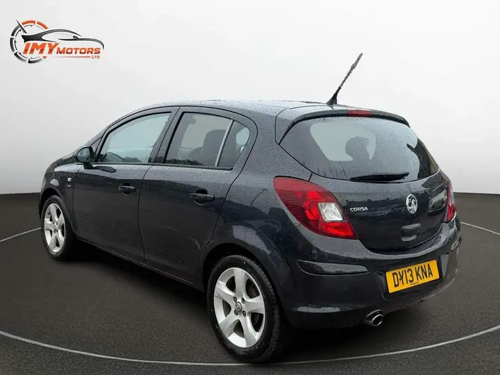 Vauxhall Corsa 2013 photo 3