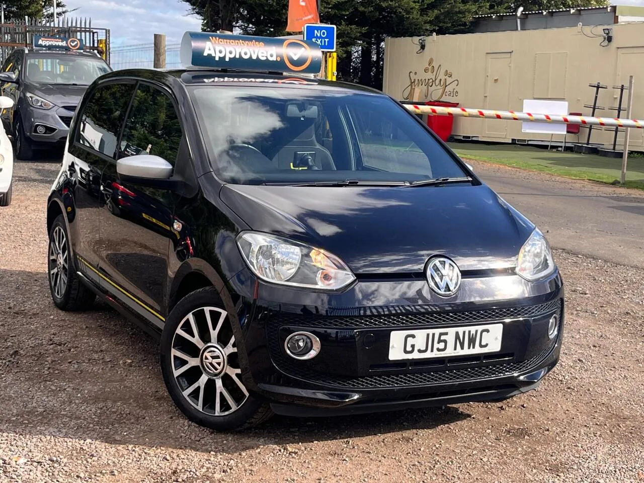 Volkswagen Up 2015 photo 3