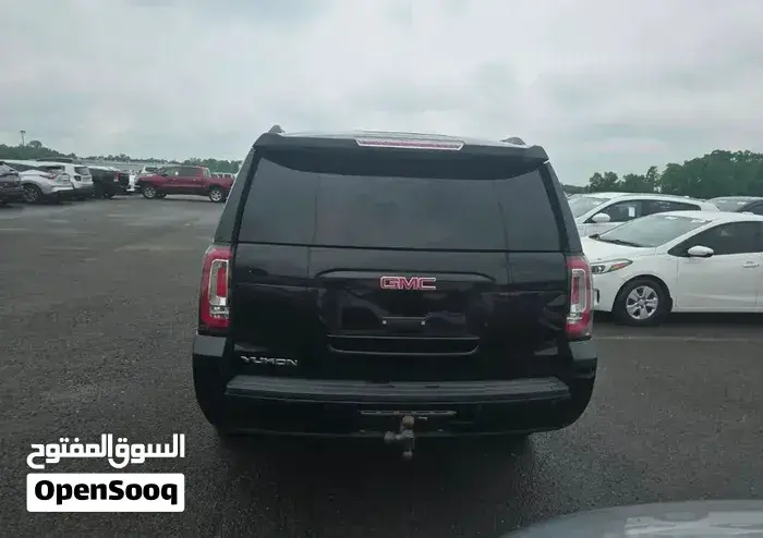 GMC Yukon 2018 photo 3
