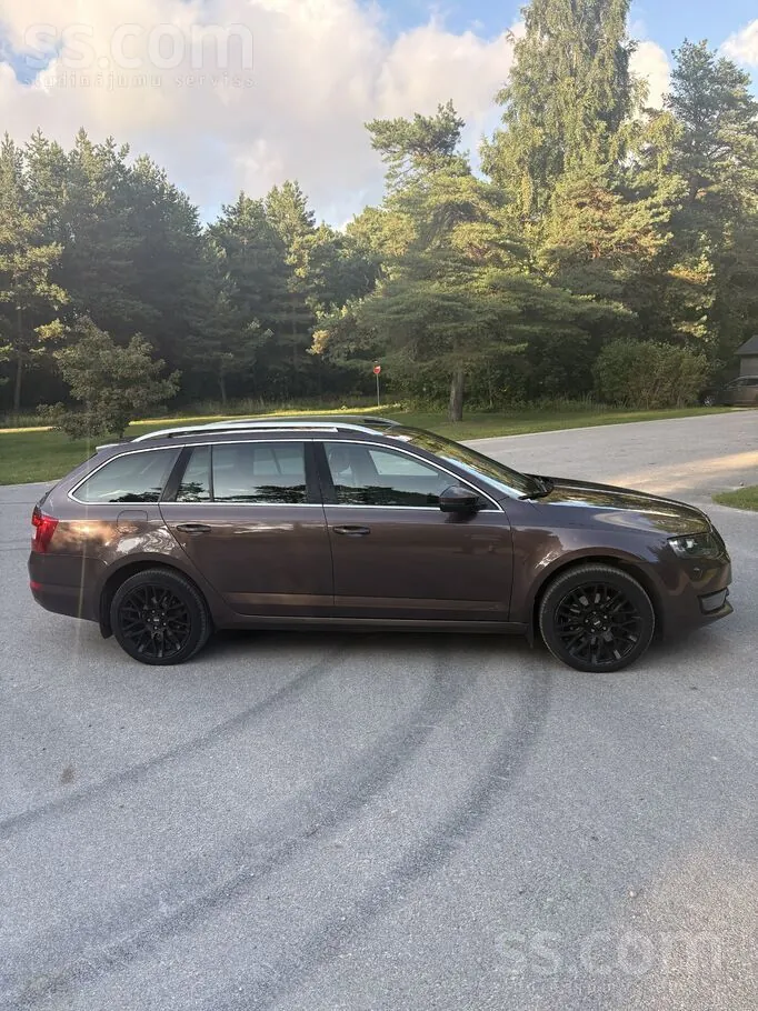 Skoda Octavia 2015 photo 2