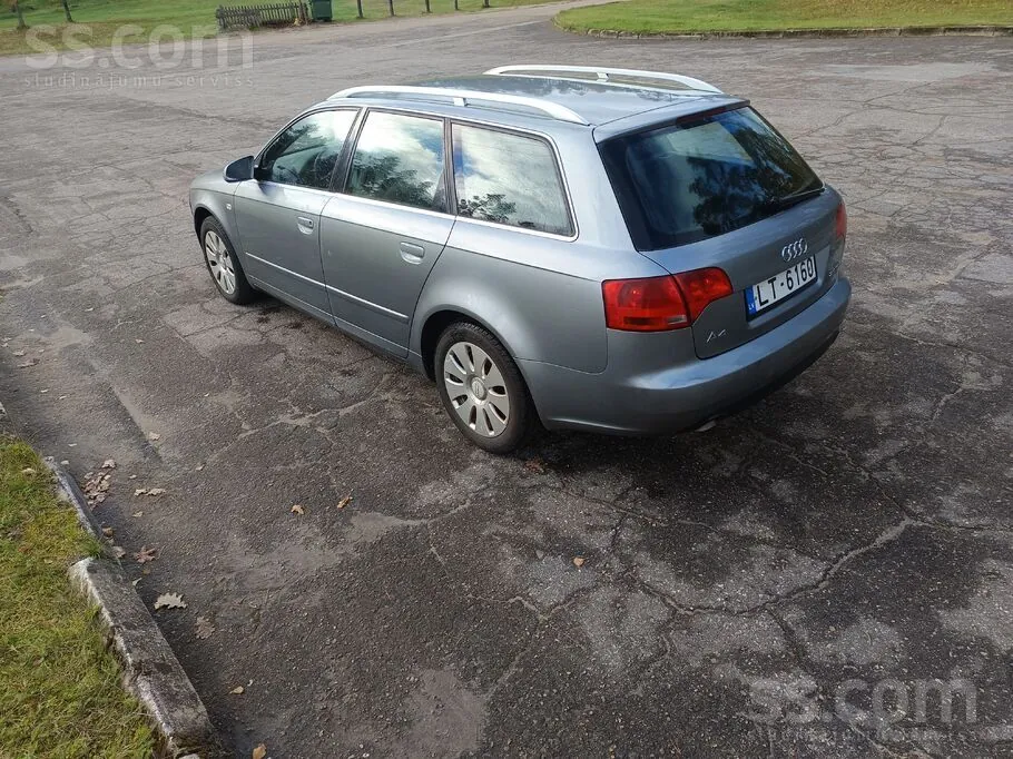 Audi A4 2005 photo 4