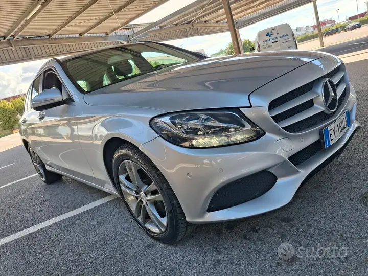 Mercedes-Benz C200 2015 photo 5