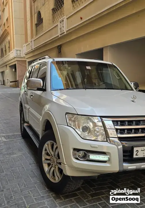 Mitsubishi Pajero 2016 photo 3