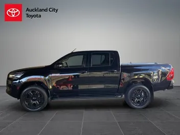 Toyota Hilux 2024 photo 5
