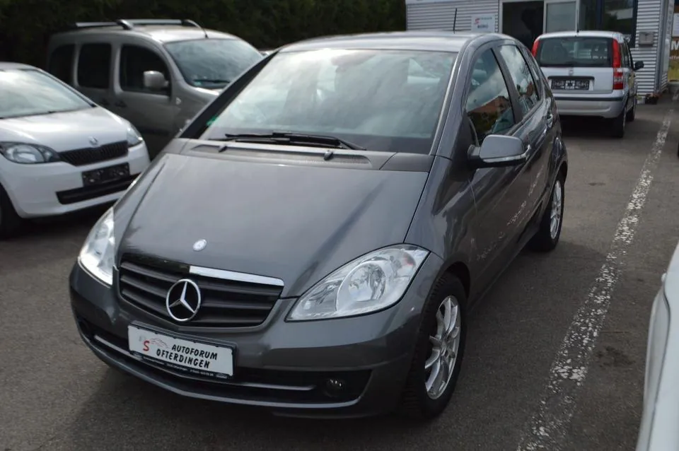 Mercedes-Benz A 180