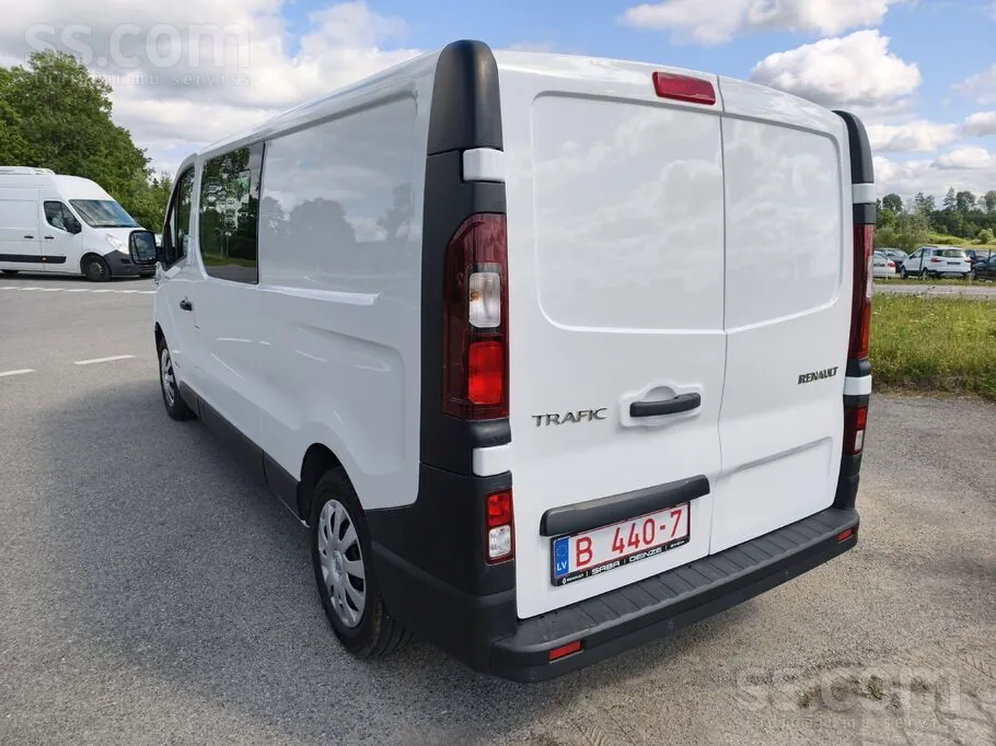 Renault Trafic 2016 photo 5