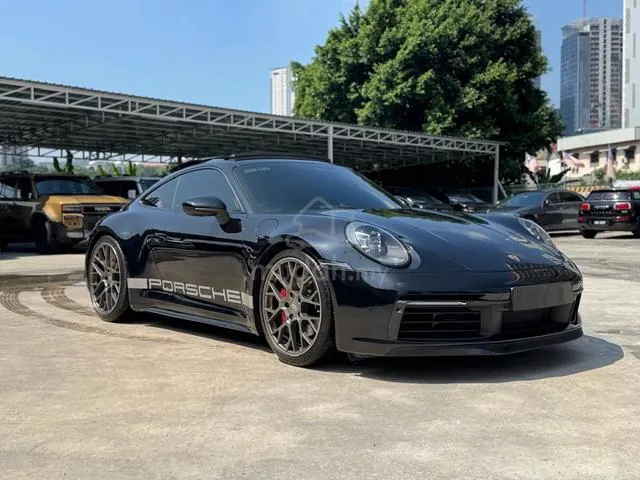 Porsche 911