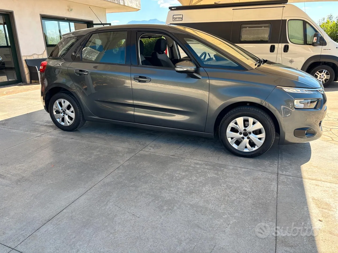 Citroen C4 Picasso 2016 photo 4