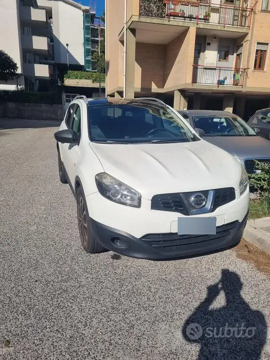 Nissan Qashqai 2012 photo 5