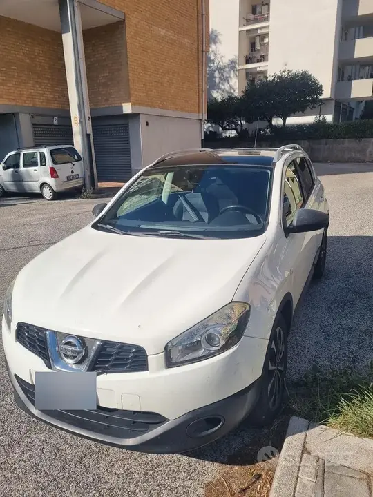Nissan Qashqai 2012 photo 4