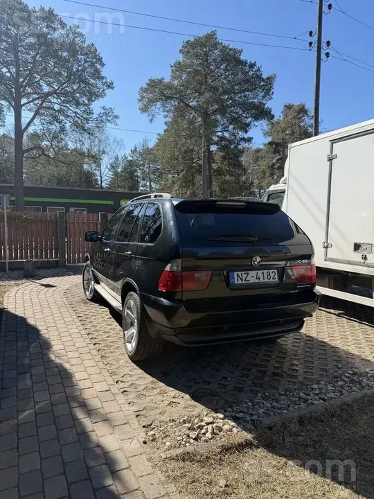 BMW X5 2005 photo 2