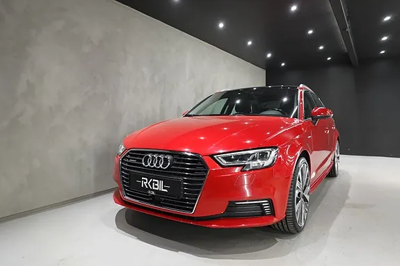 Audi A3 2017 photo 2