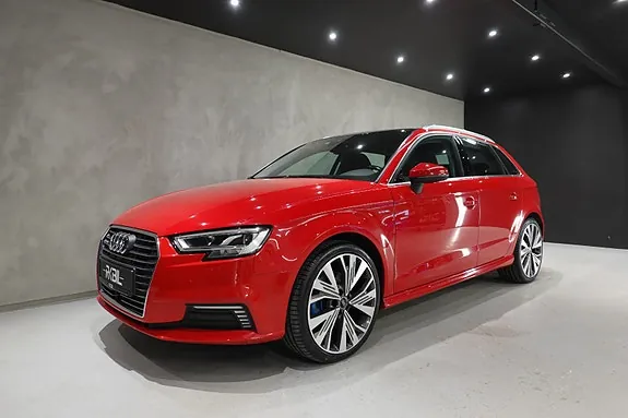 Audi A3 2017 photo 3